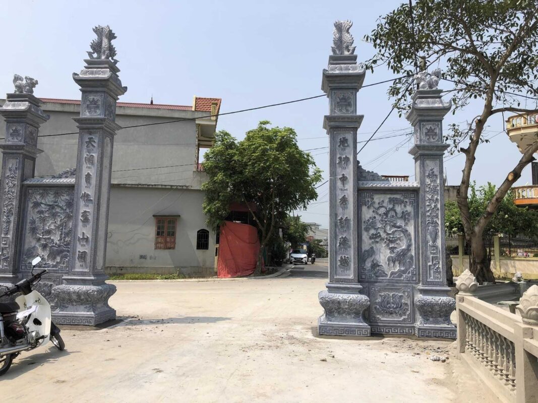 Lăng Mộ Đá Dũng Năm Ninh Bình