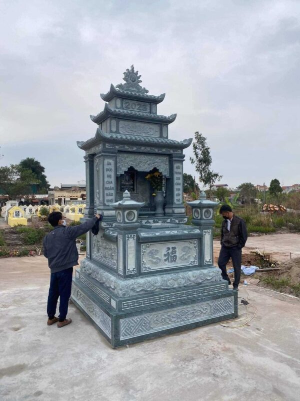 Lăng Mộ Đá Dũng Năm Ninh Bình
