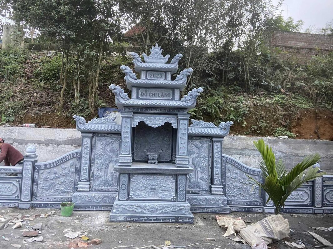 Lăng Mộ Đá Dũng Năm Ninh Bình