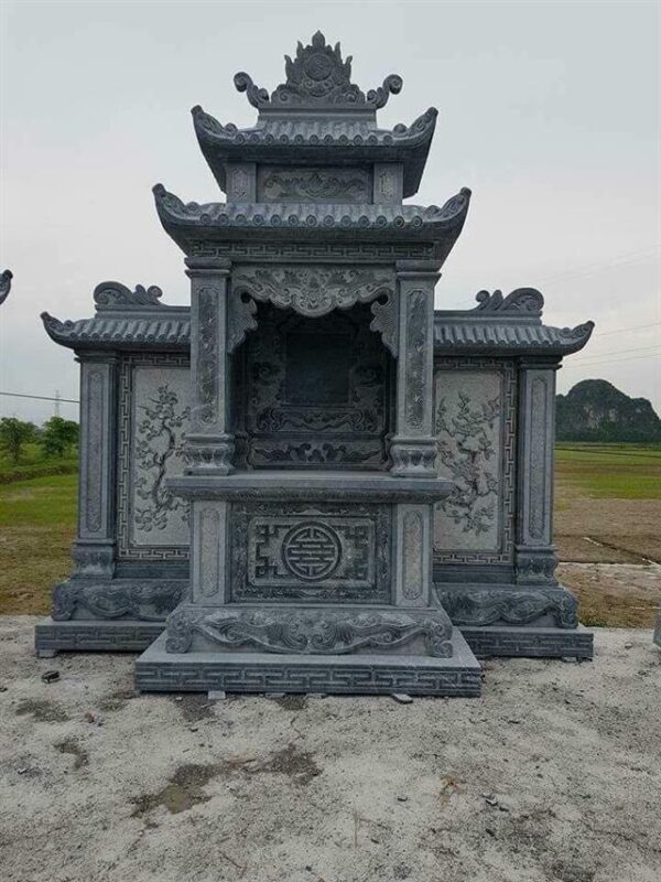 Lăng Mộ Đá Dũng Năm Ninh Bình